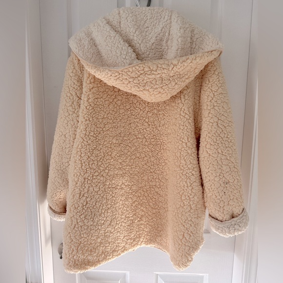 Sherpa oversized sweater - Picture 2 of 3